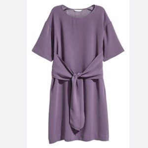 H&M | Purple Lilac Short Sleeve Crêpe Dress with Front Tie Wrap